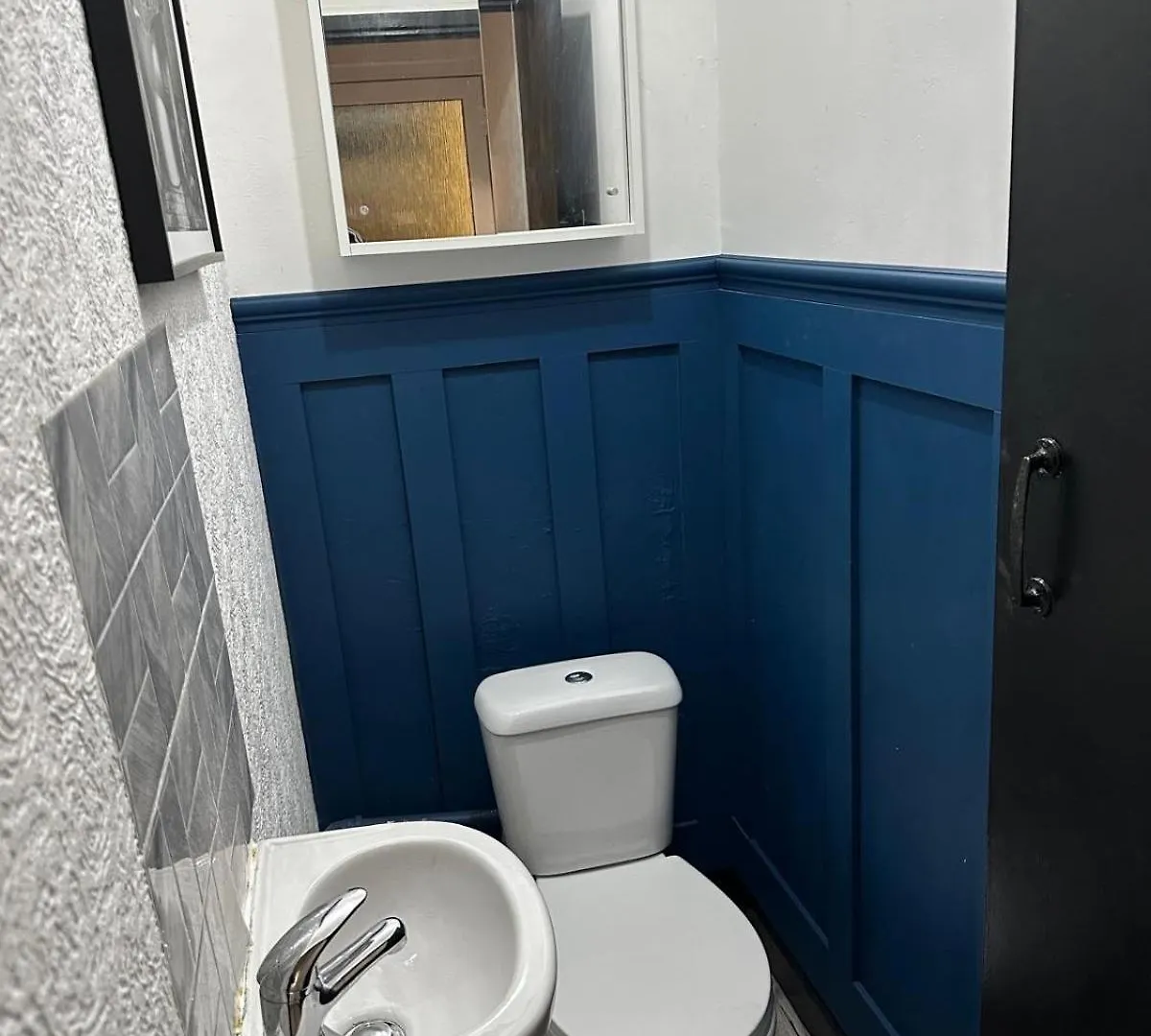 Semesterbostad 4 Bed House With Garden And Hot Tub - Near City Centre Cardiff